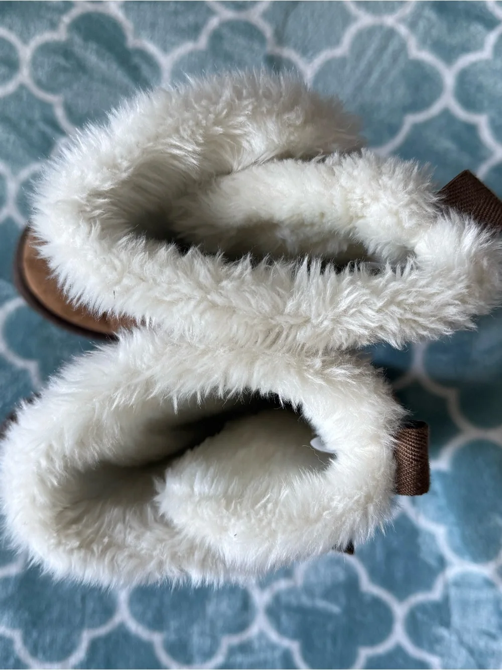 BRAND NEW Women’s Aeropostale Cozy Faux-Shearling Winter Boots - Brown